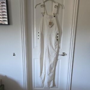 Faherty Patch Pocket Cream(Egrit) Corderoy Garment Dyed Overalls. NWT. Sixe XS.